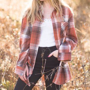 **Only 1 Left** Oversized Plaid Button Up